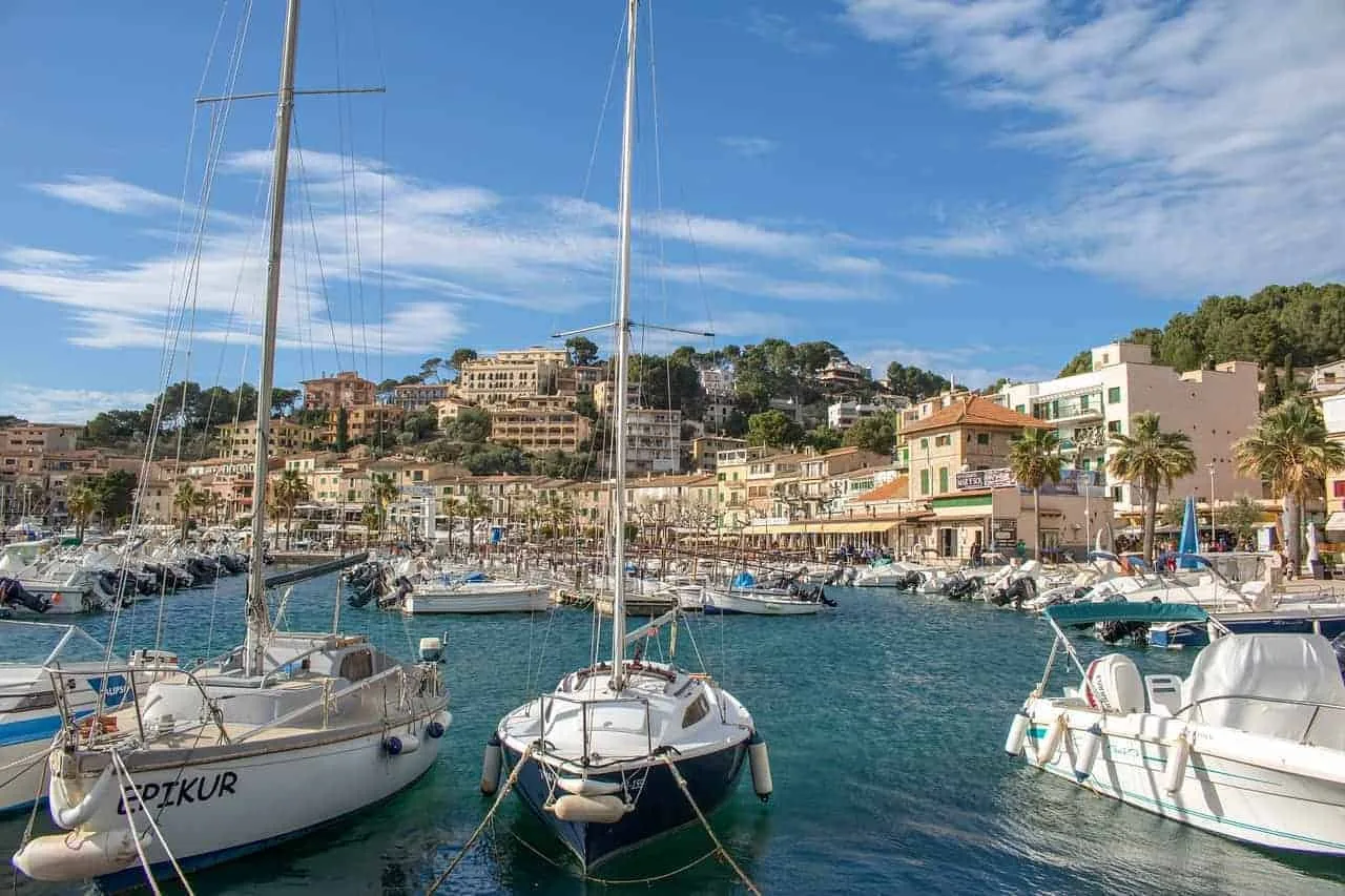 C1 Broker - Umzug nach Spanien - auswandern nach spanien- Krankenversicherung in Spanien - Kfz-Versicherung - Hausratversicherung in Spanien - Krankenversicherung Residenz in Spanien - Expat-Versicherung -