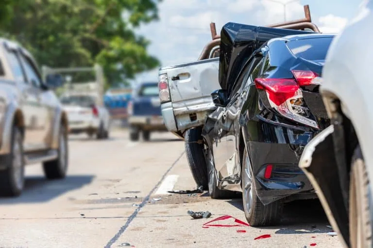 Verkehrsunfall in Spanien – Was passiert bei einer Massenkarambolage?
