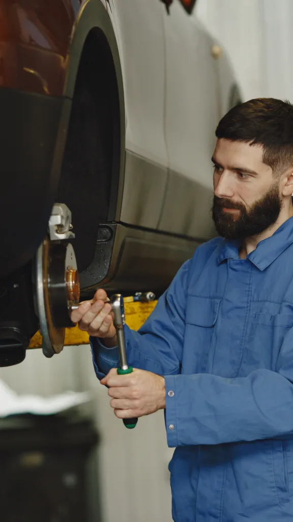 Talleres Colaboradores_Espana _ Seguro de Coche _Seguro de Coche Zurich, Seguro de Coche Qualitas_Seguro de Coche Reale