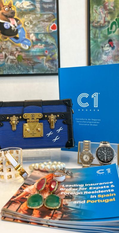 C1 Broker insures luxury bags- Luxury Insurance-Spain